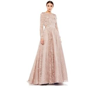 Mac Duggal Size 8 $998 NWT Embellished 3D Flower Long Sleeve A Line Gown Mocha
